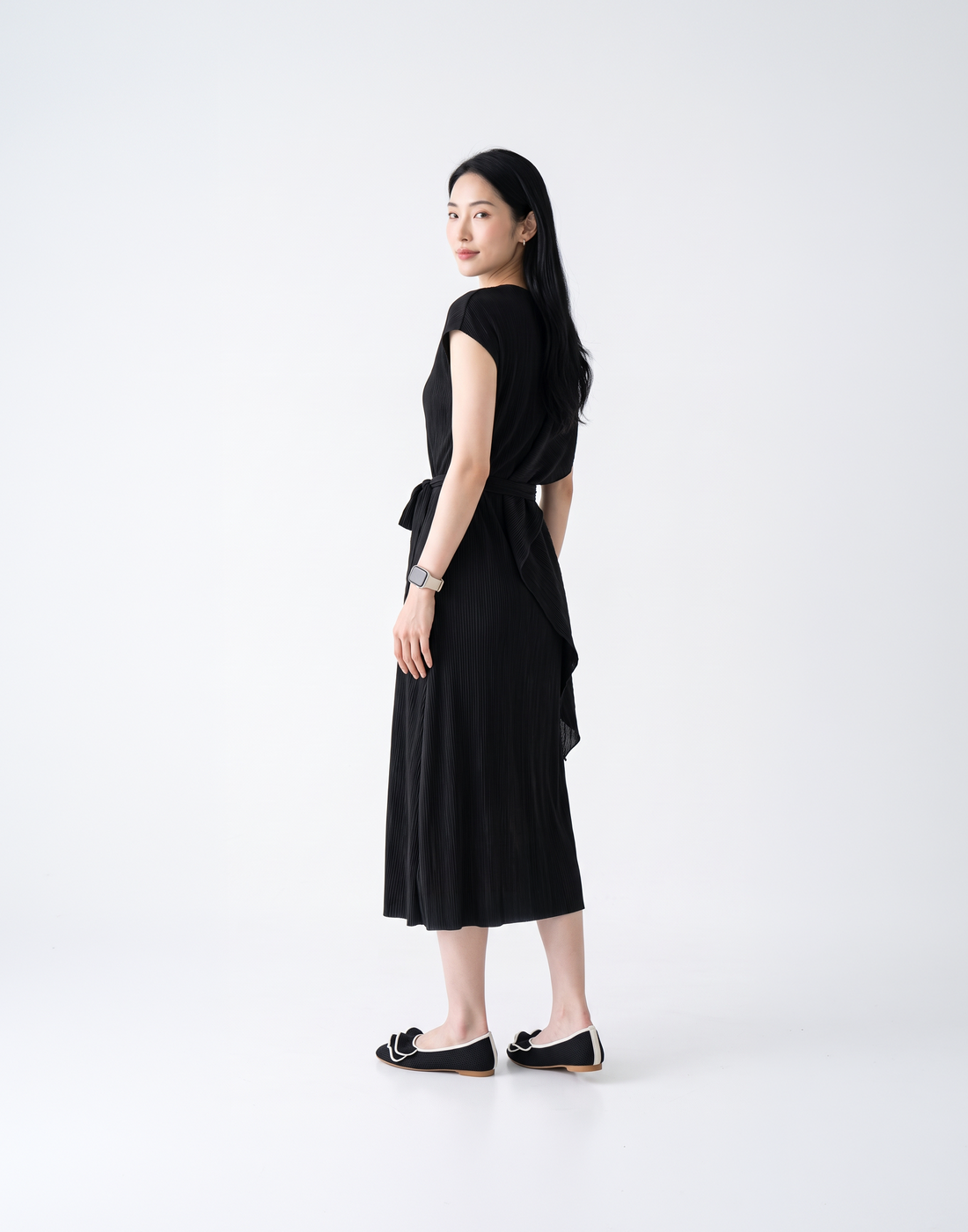 Wrinkle-Free, Cooling & Free Size Pleated Celina Dress