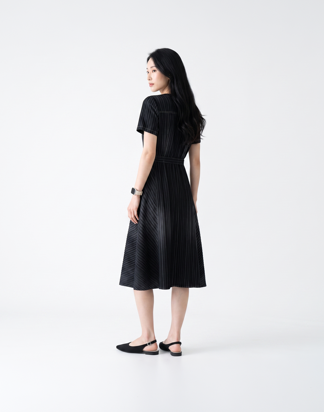 Wrinkle-Free, Cooling & Breathable Free Size Sabine Dress