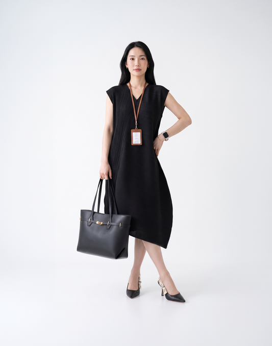 Wrinkle-Free, Cooling & Breathable Celeste Pleated Dress