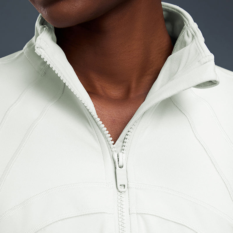 Temperature Regulating Windproof Heat Trail Jacket With Pockets With Zips