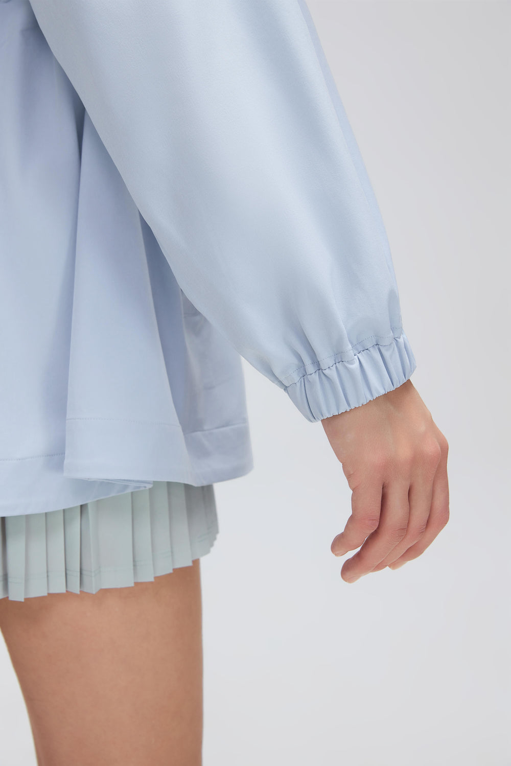 Windproof, Water-Resistant, Quick-Drying Good Weather Jacket With Pockets