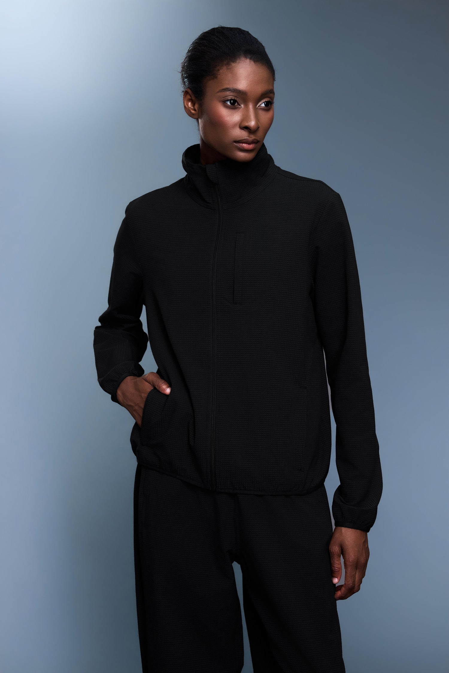 Lightweight, Packable Voyage Jacket With Pockets With Zip