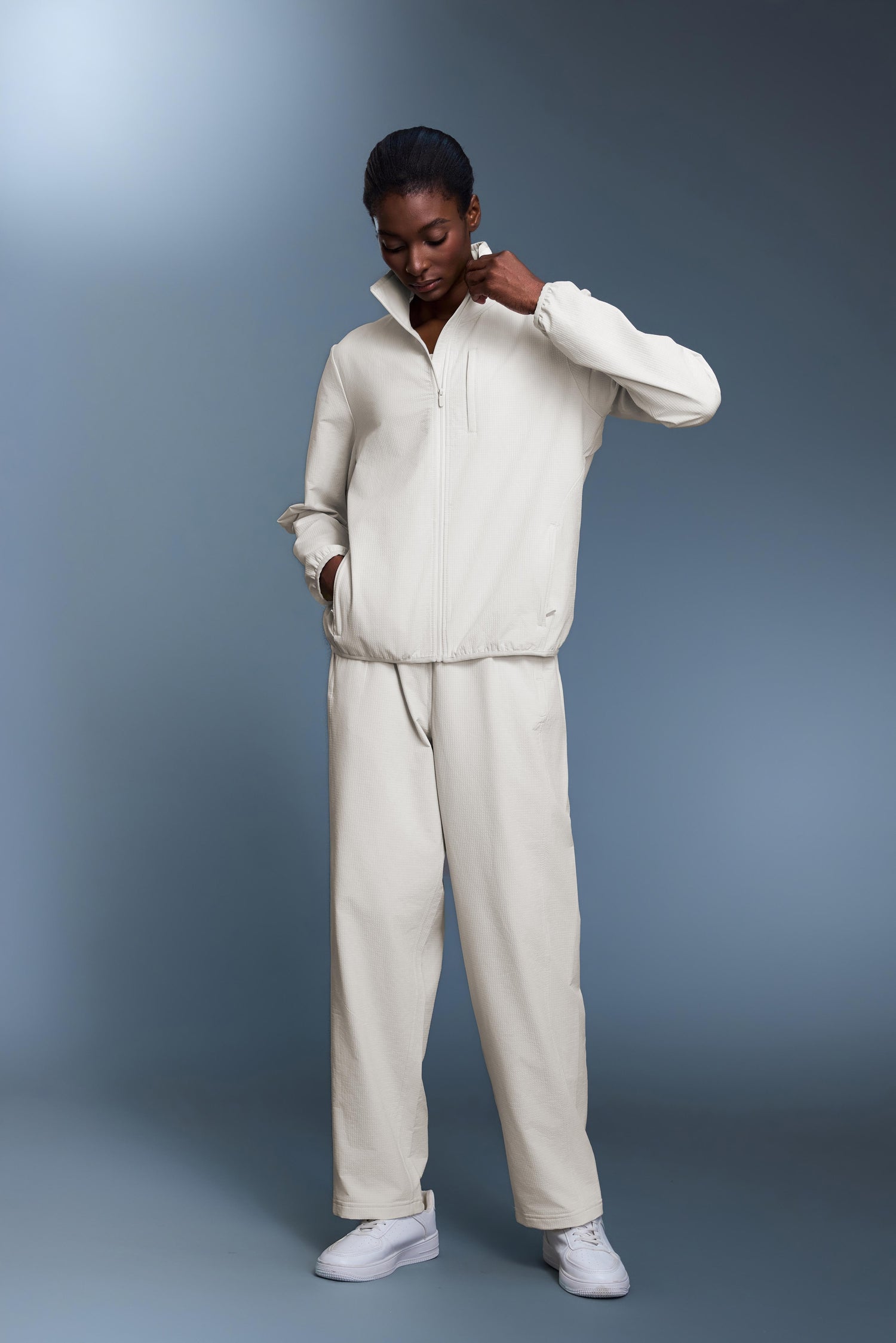 Lightweight, Packable Voyage Jacket With Pockets With Zip