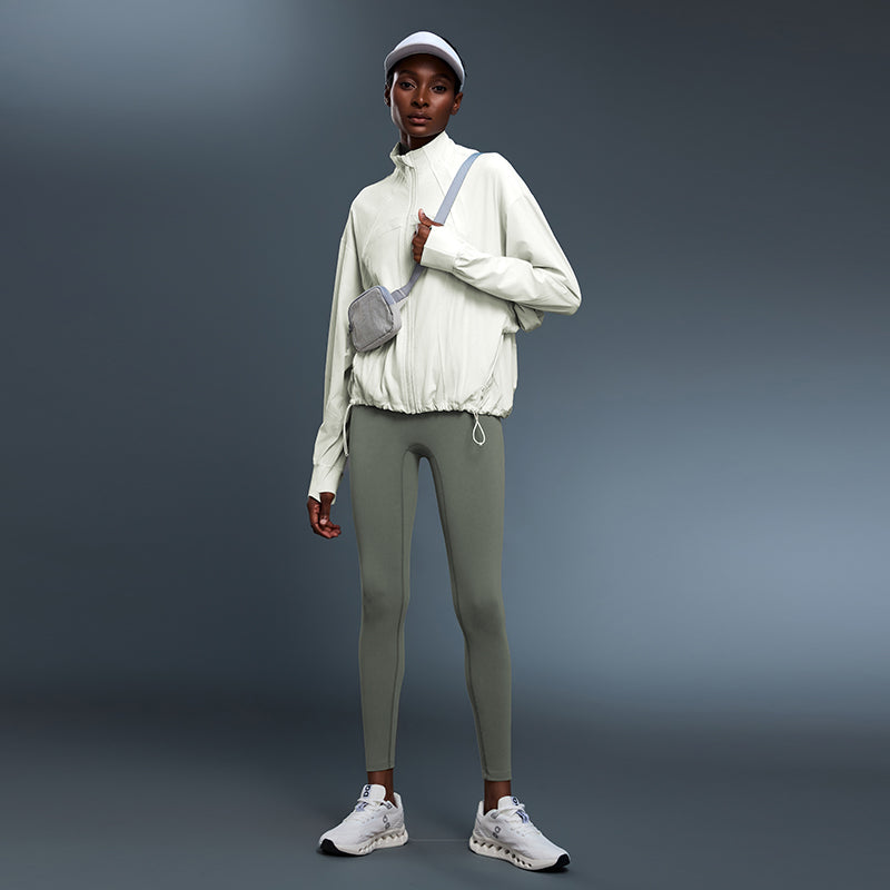 Temperature Regulating Windproof Heat Trail Jacket With Pockets With Zips