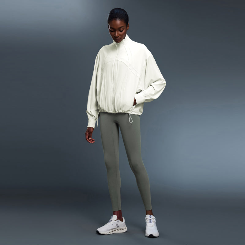 Temperature Regulating Windproof Heat Trail Jacket With Pockets With Zips