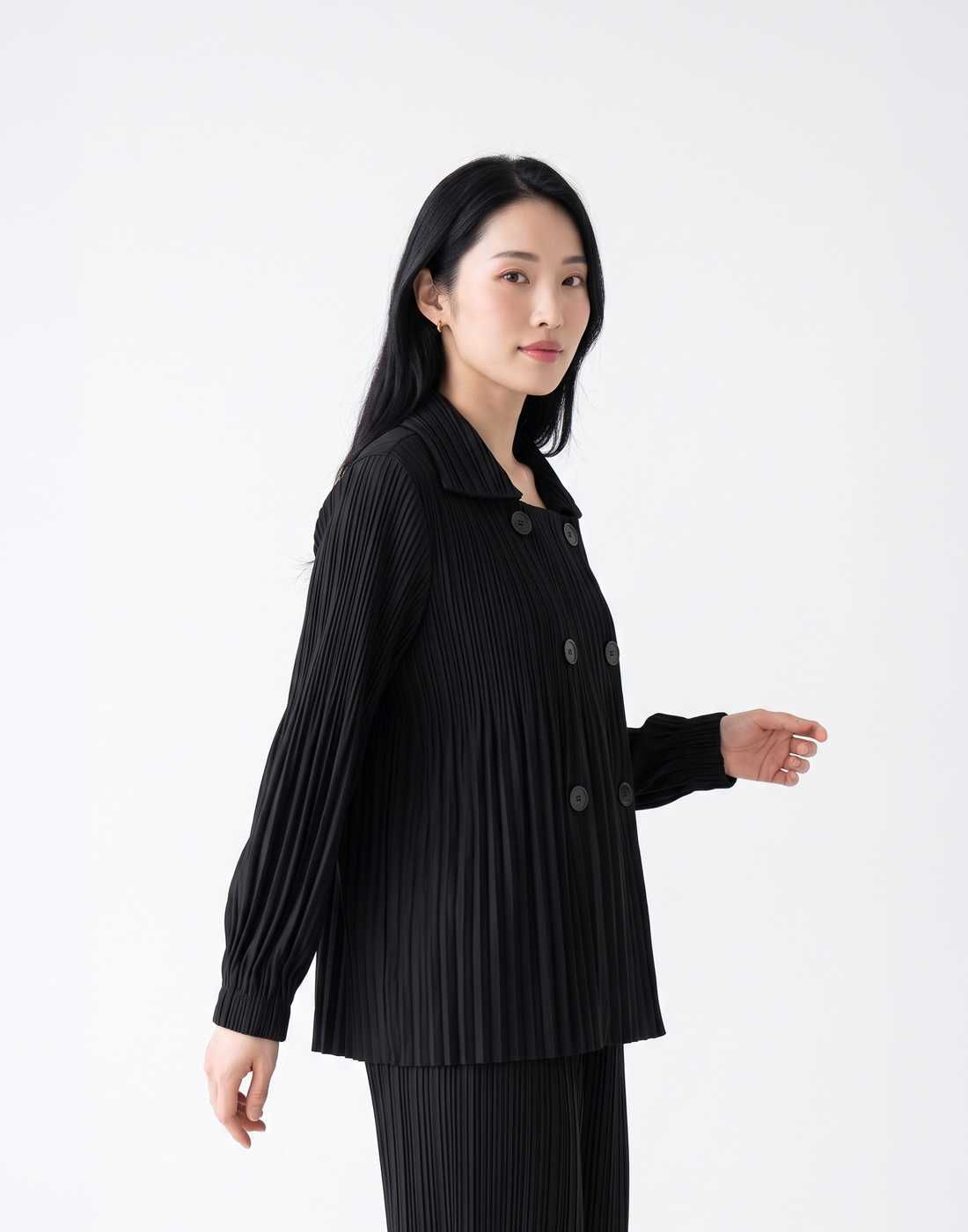 Wrinkle-Free, Cooling & Breathable Free Size Pleated Amara Jacket