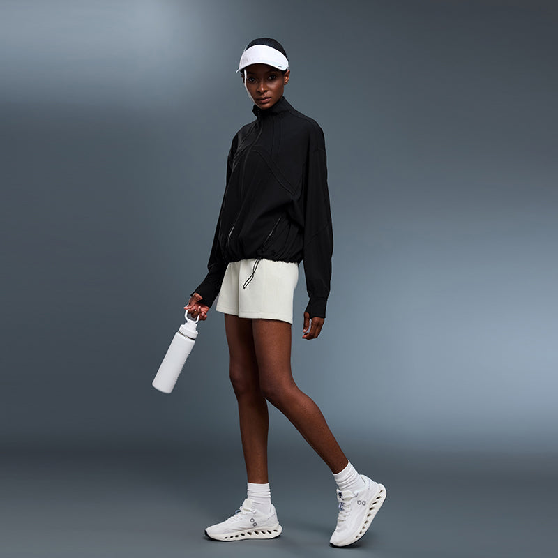 Temperature Regulating Windproof Heat Trail Jacket With Pockets With Zips