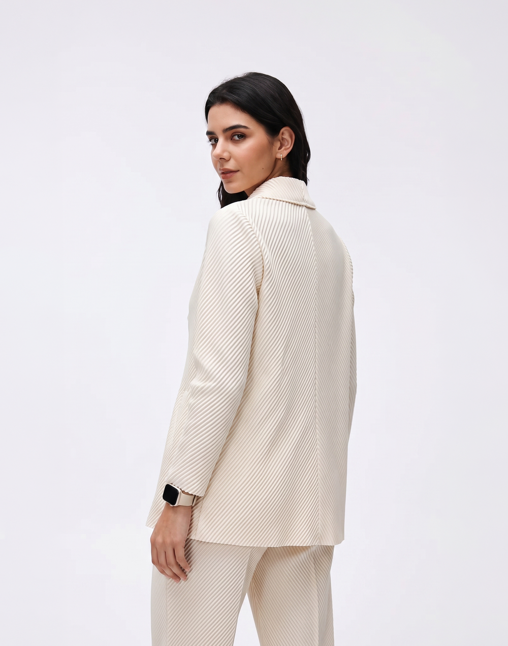 Wrinkle-Free, Cooling & Breathable Free Size Empower Jacket With Pockets