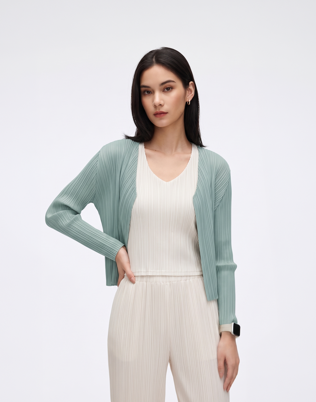 Wrinkle-Free, Cooling & Breathable Free Size Luxe Pleated Cardigan