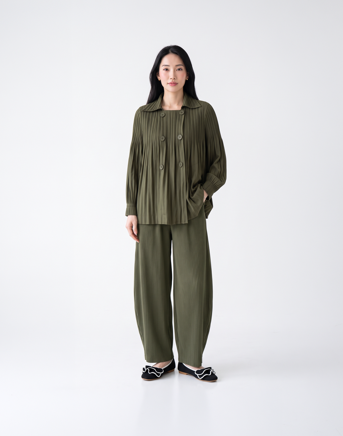 Wrinkle-Free, Cooling & Breathable Free Size Pleated Amara Jacket