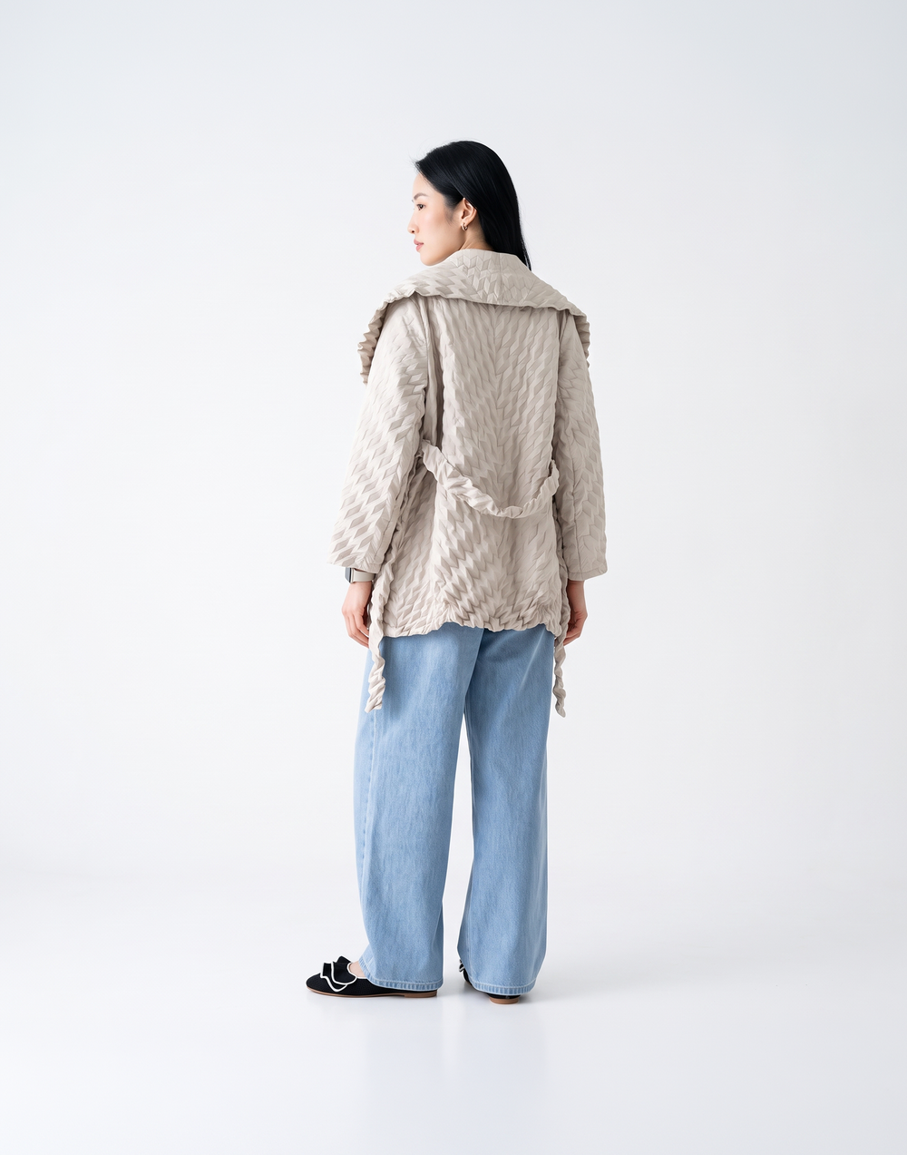 Wrinkle-Free, Lightweight & Free Size Odyssey Jacket