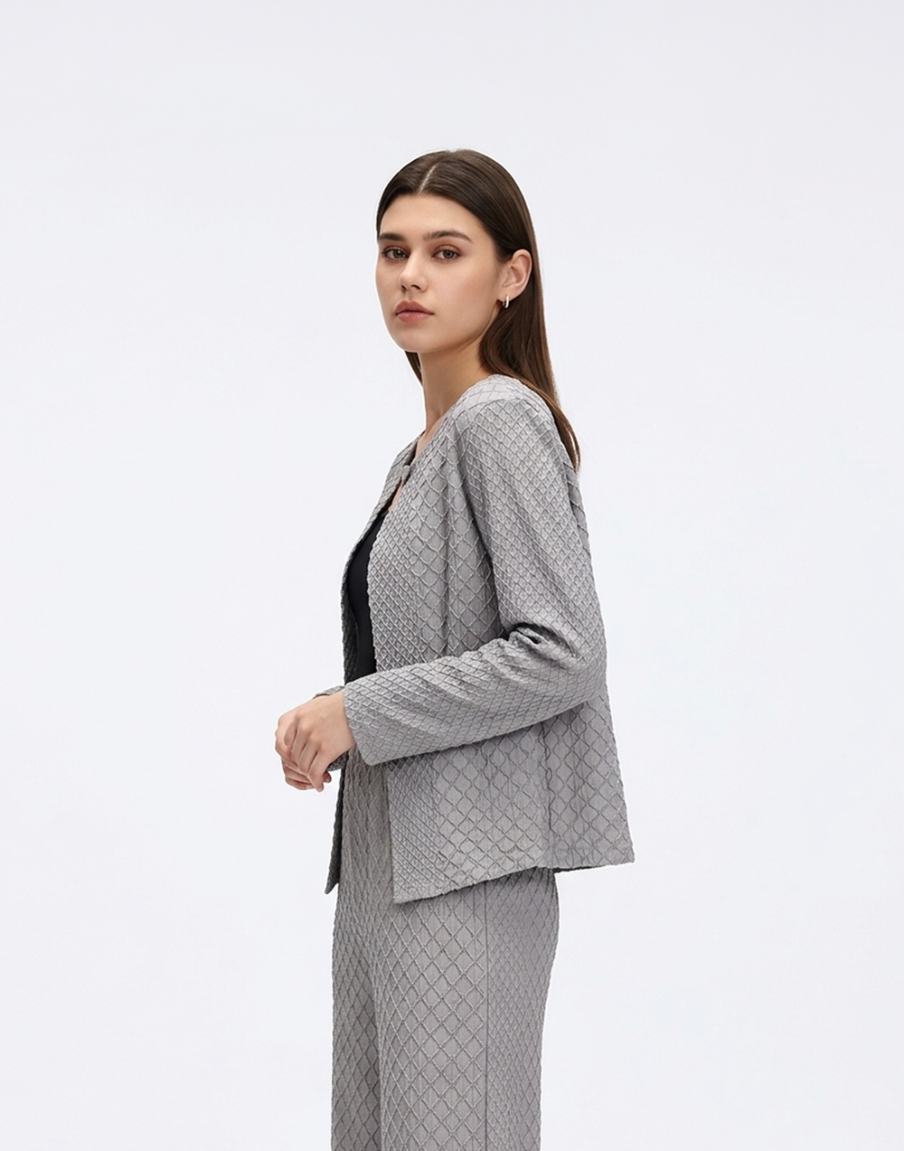 Wrinkle-Free, Cooling & Breathable Free Size Sora Jacket