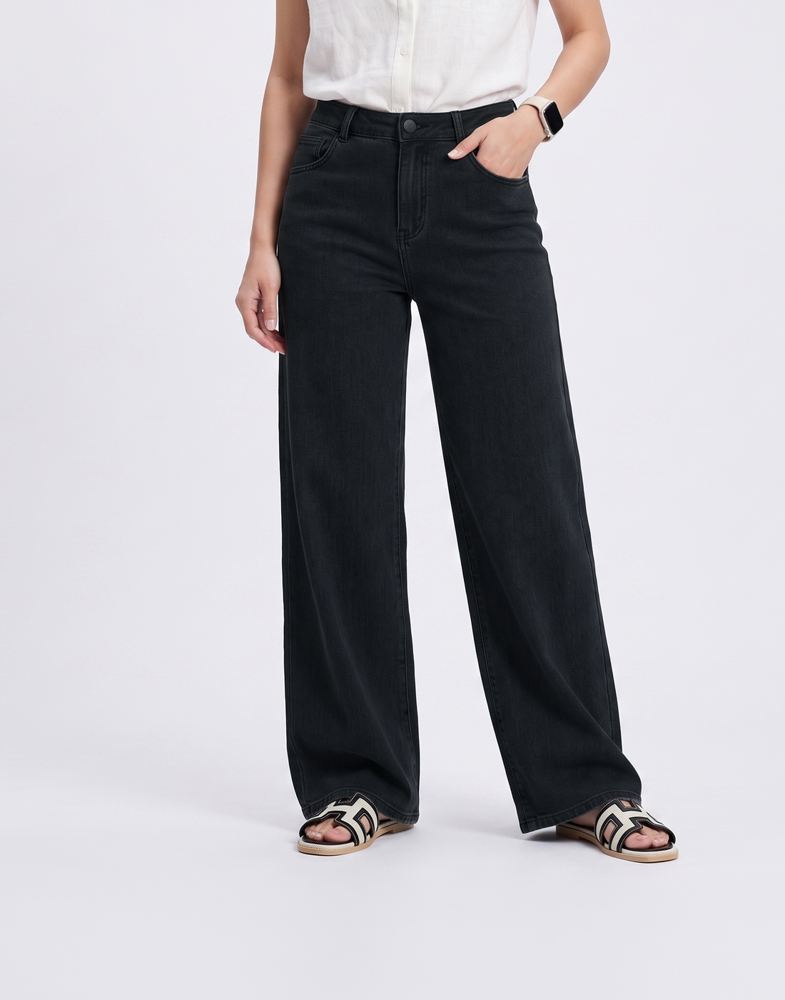 Cooling, Breathable & Stretchy Runaway Jeans With Pockets