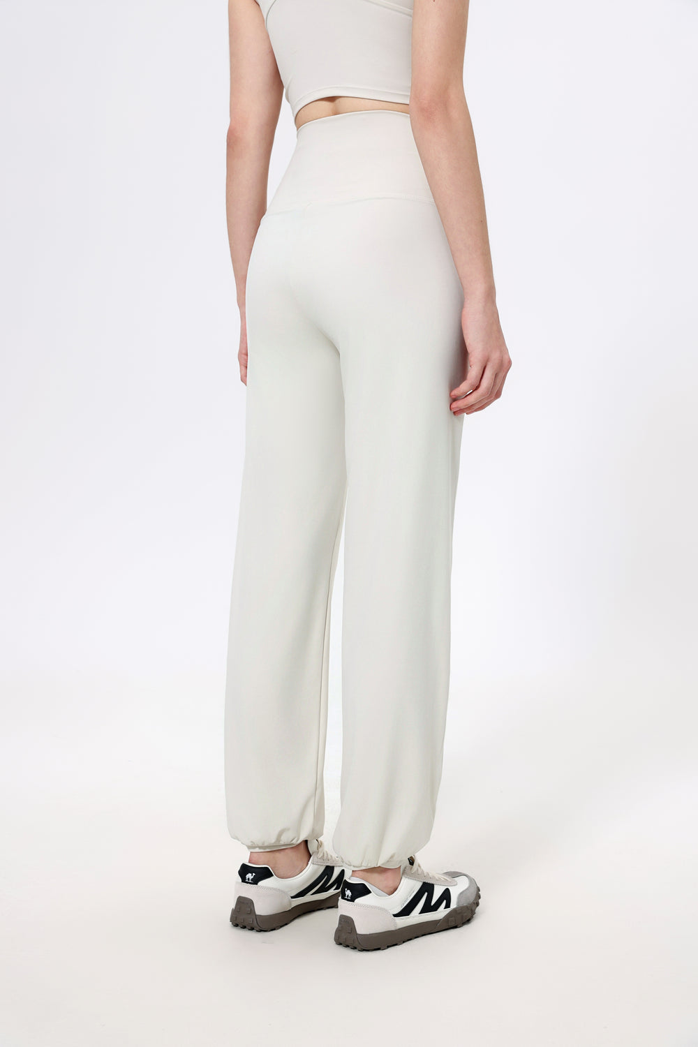 Silky Soft & Cooling Luscious Joggers With Tummy Tucking Design & Leg Cuffs