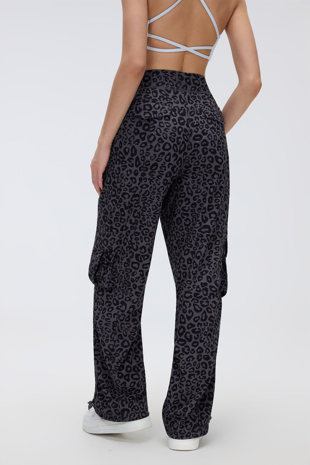 Stretchable Utility Travel Joggers With 6 Pockets