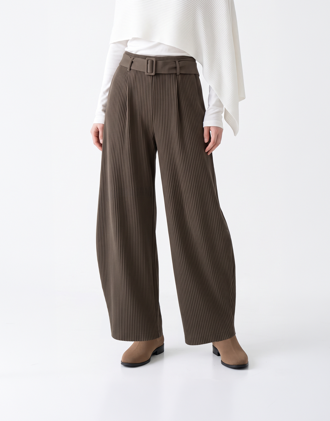 Wrinkle-Free, Cooling & Breathable Free Size Pleated Nola Pants