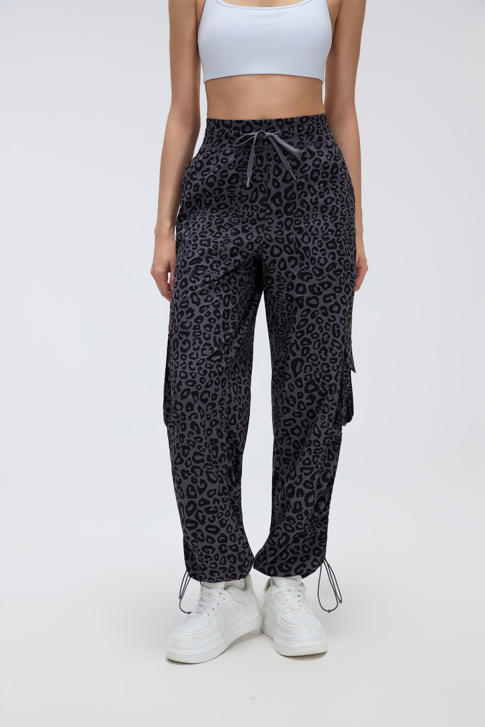 Stretchable Utility Travel Joggers With 6 Pockets