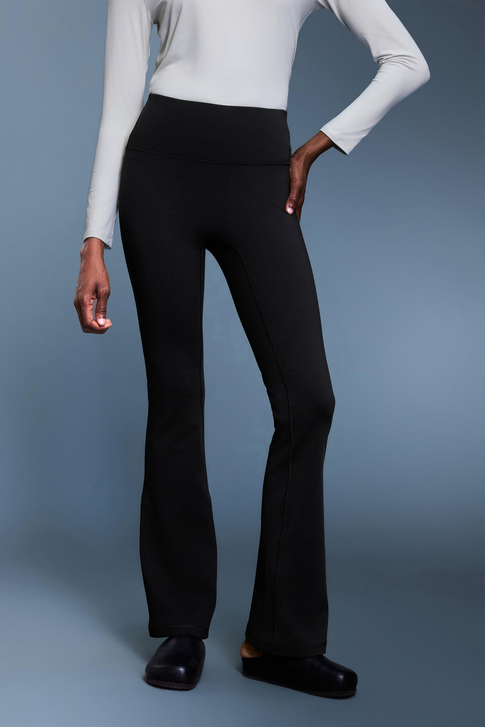 High-Waisted Camel-Toe Proof Thermal Flare Pants - For Cold Climate
