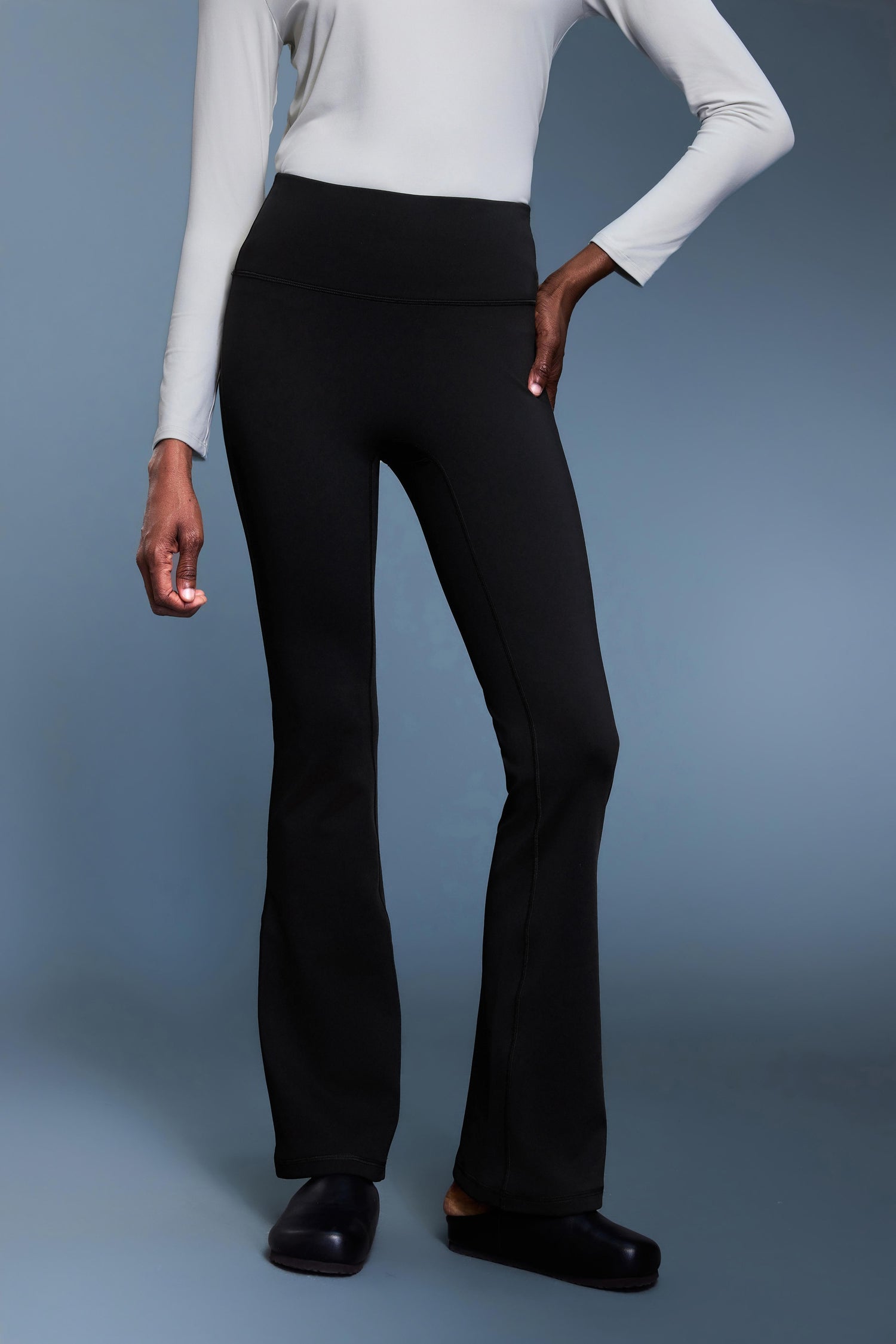 High-Waisted Camel-Toe Proof Thermal Flare Pants