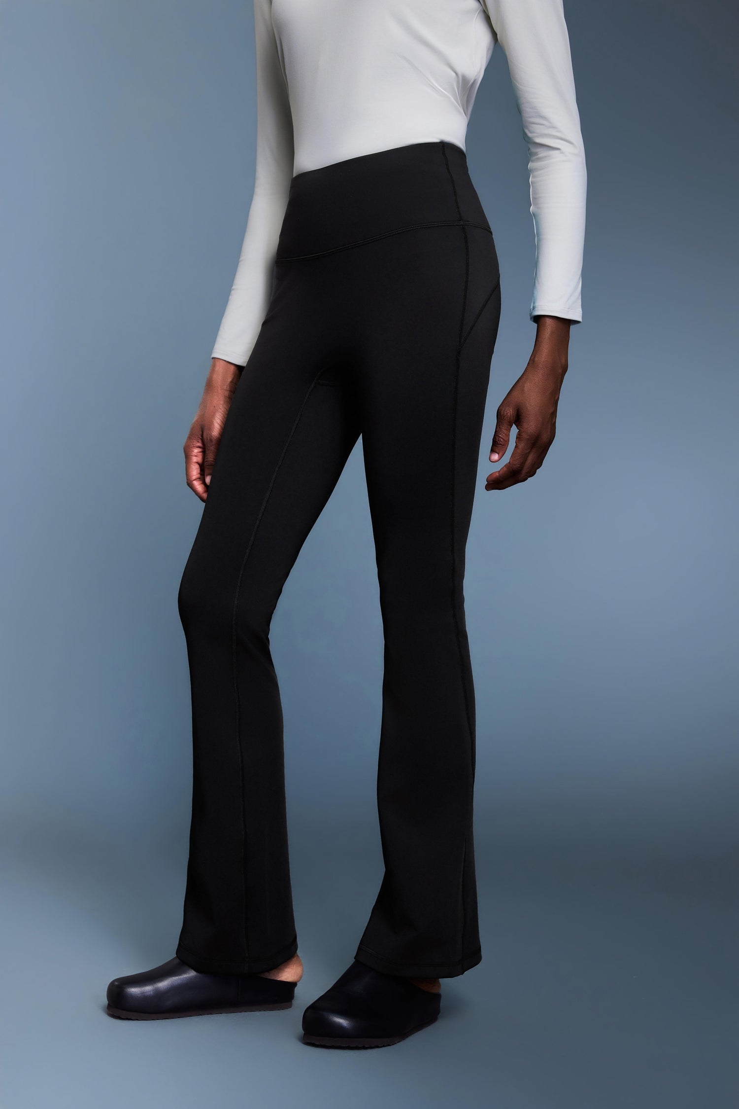 High-Waisted Camel-Toe Proof Thermal Flare Pants