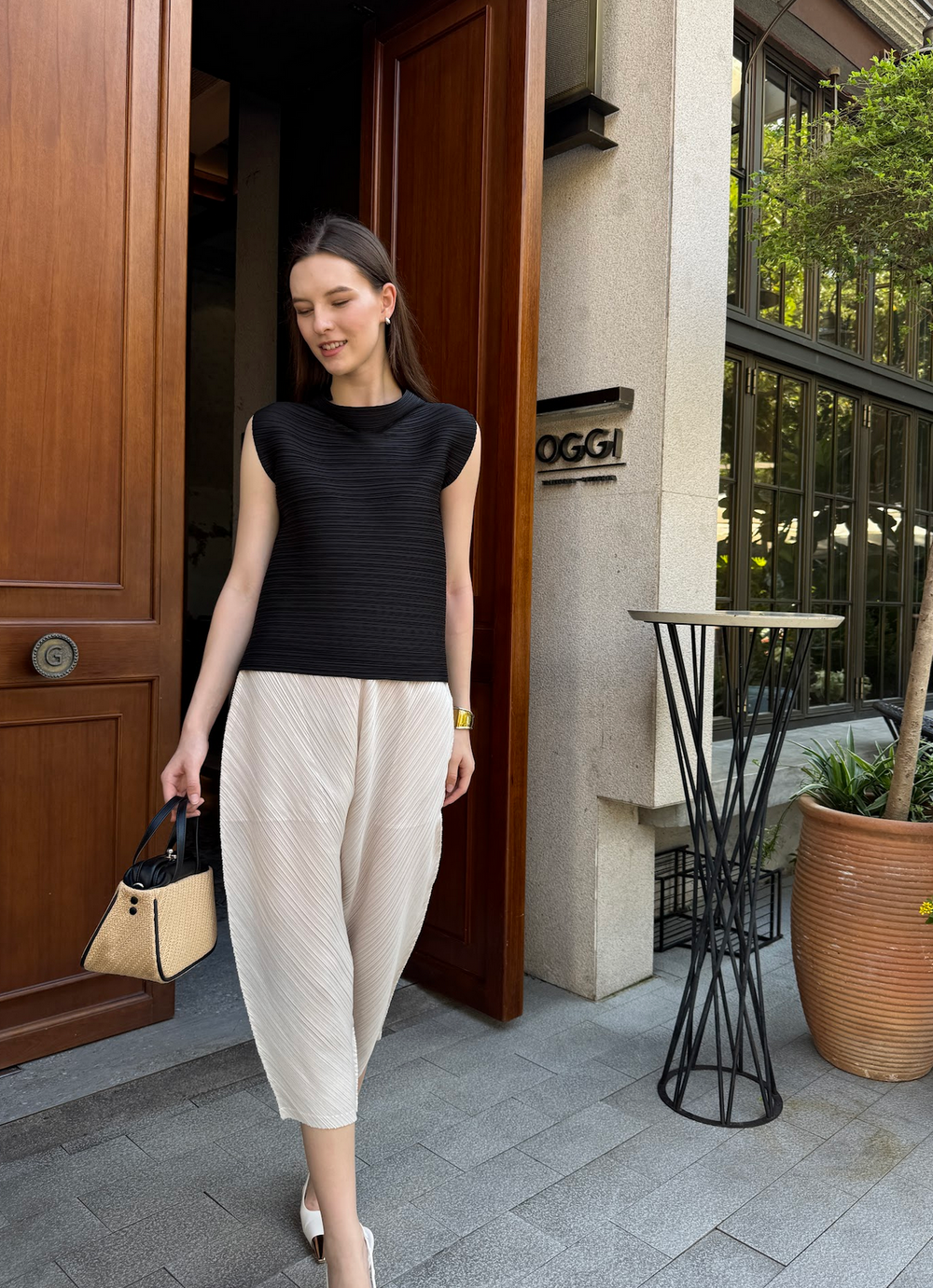 Wrinkle-Free & Cooling With Stretchy Waistband Sora Pants With Pockets - For Petites