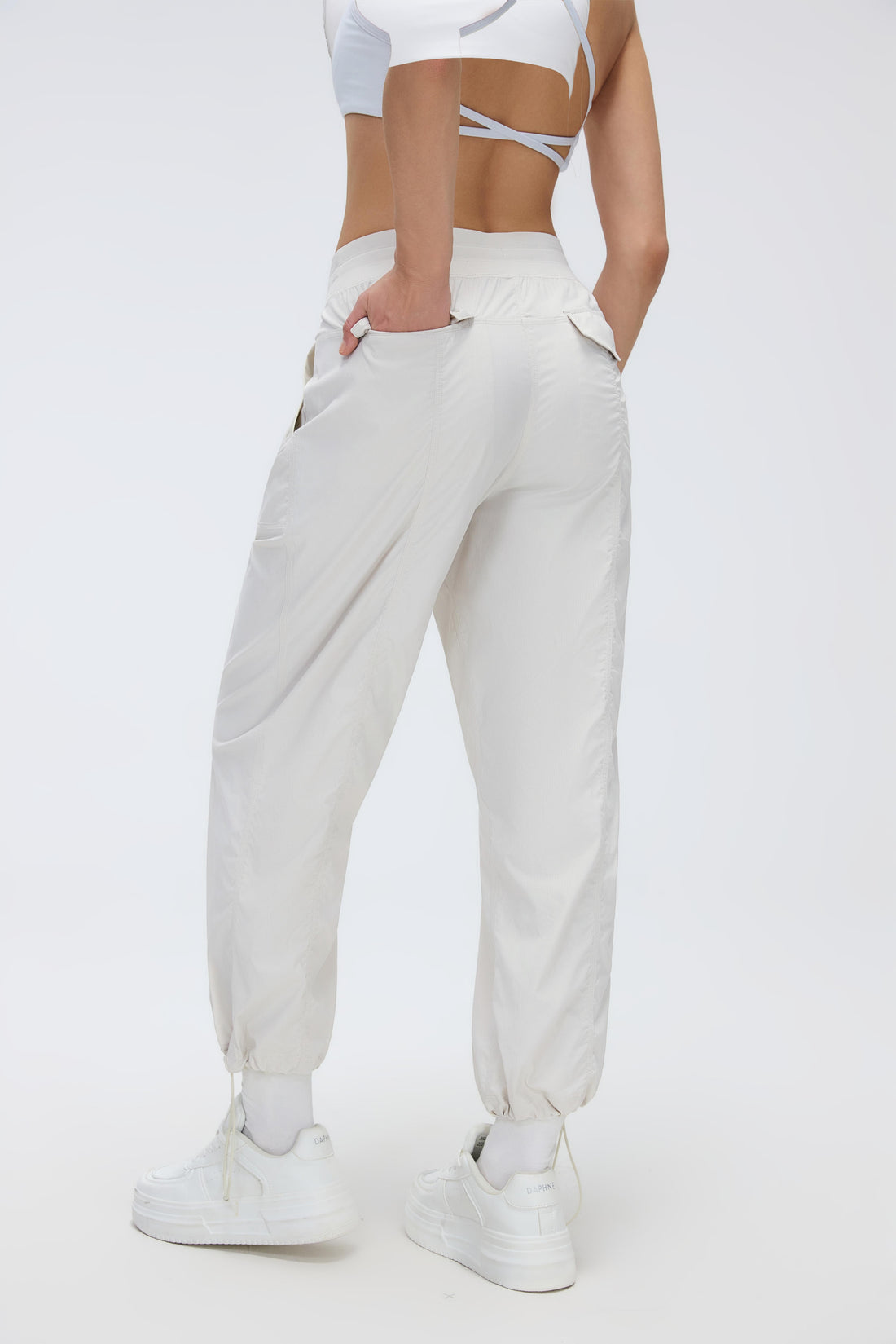 2-In-1 Wrinkle-Free, Cooling & Stretchable Tummy Control Swap Pants With 4 Pockets - For Petities