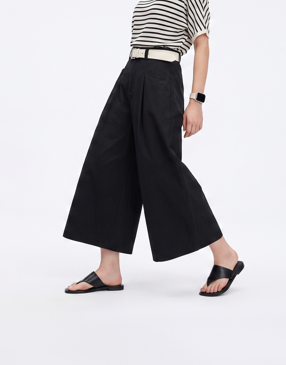 Cooling & Breathable 7/8 With Tummy Tucking Waistband Roam Pants - For Petites
