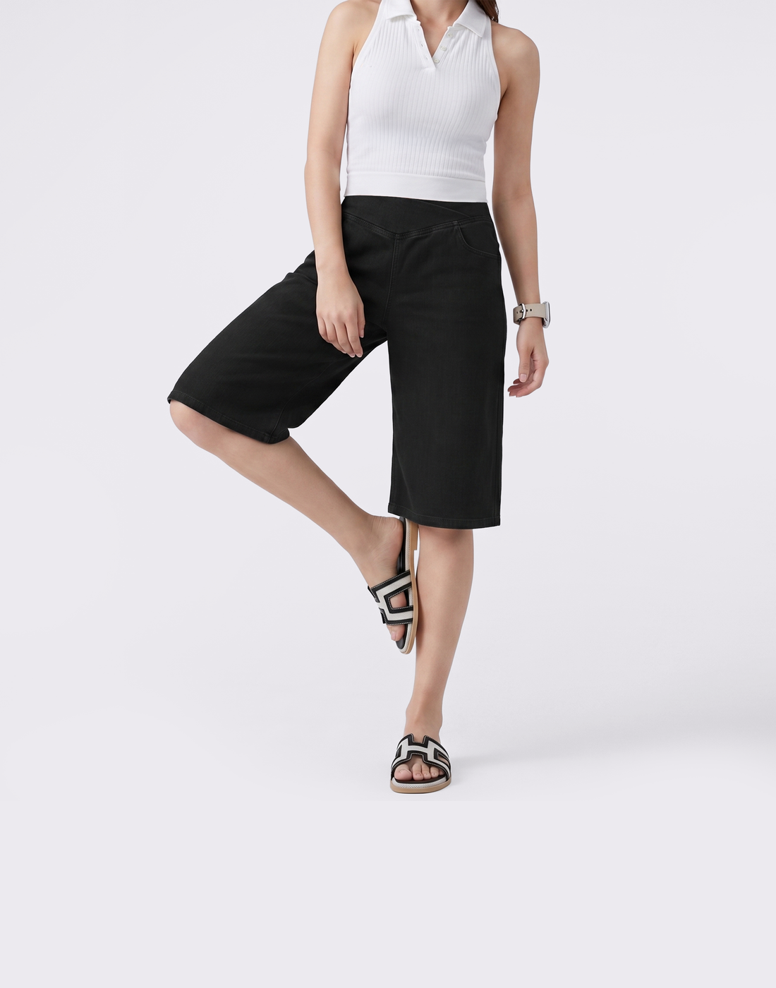 Cooling, Buttery Soft & Stretchy Fresh Denim Shorts With Tummy Control