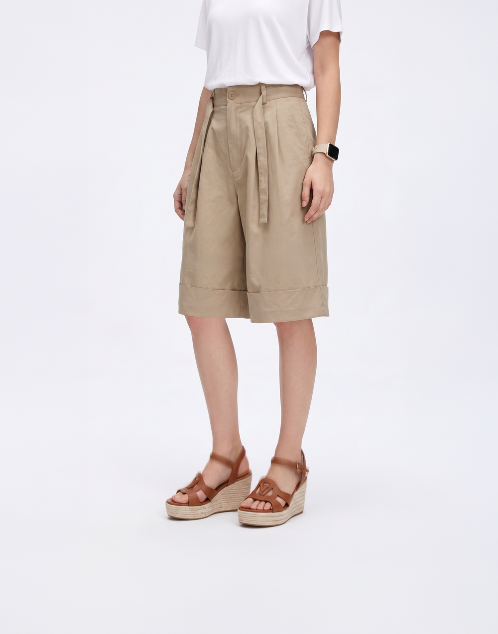 Cooling, Breathable Destination Bermudas With Pockets