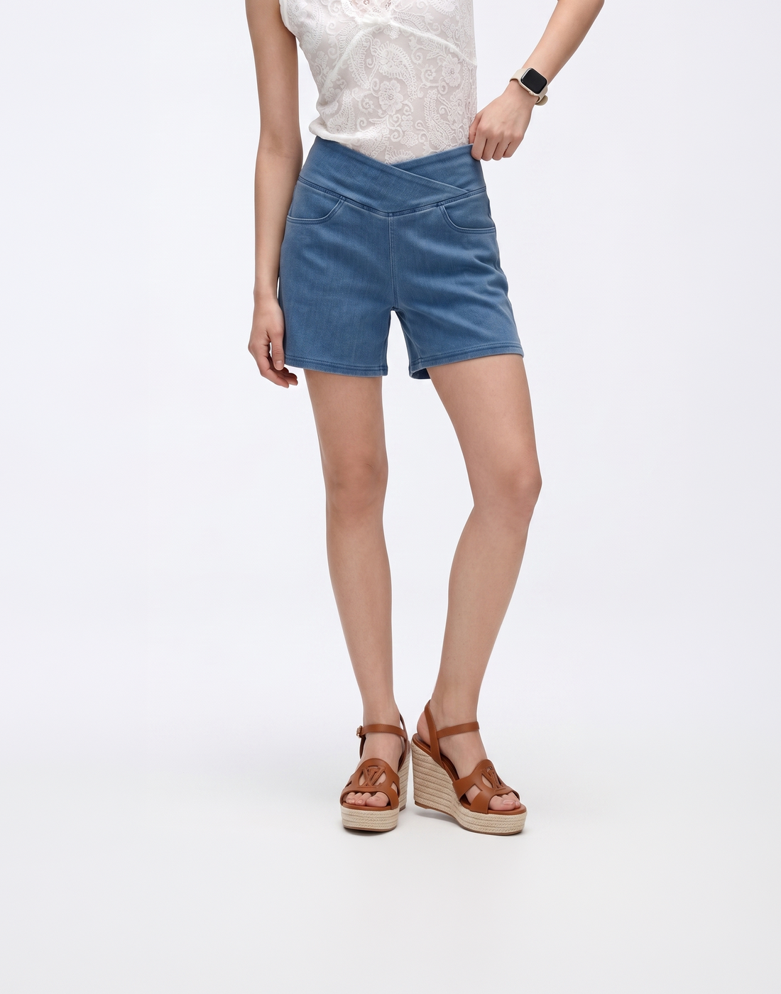 Cooling & Buttery Soft With Tummy-Tucking Waistline Motion Denim Shorts With Pockets
