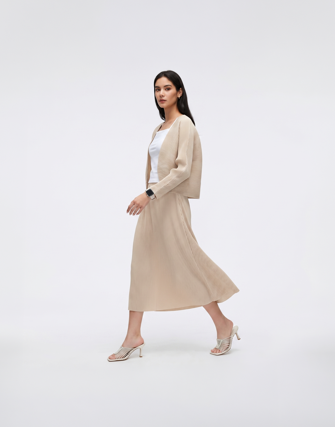 Wrinkle-Free, Cooling & Breathable With Stretchable Waistband Glide Skirt