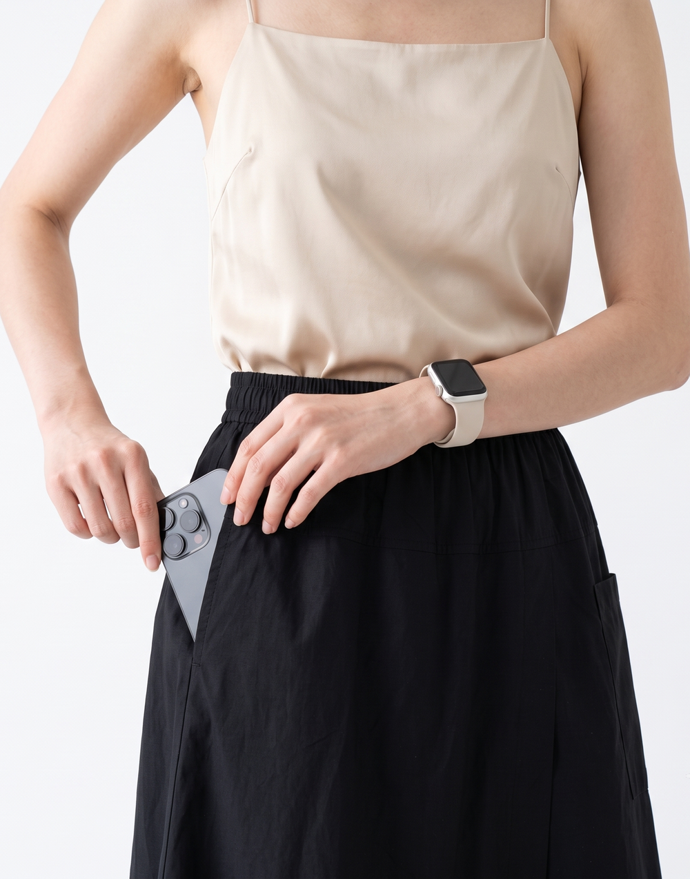 Cooling, Breathable & Stretchy Nomad Skirt With 2 Front Pockets & Elastic Waistband