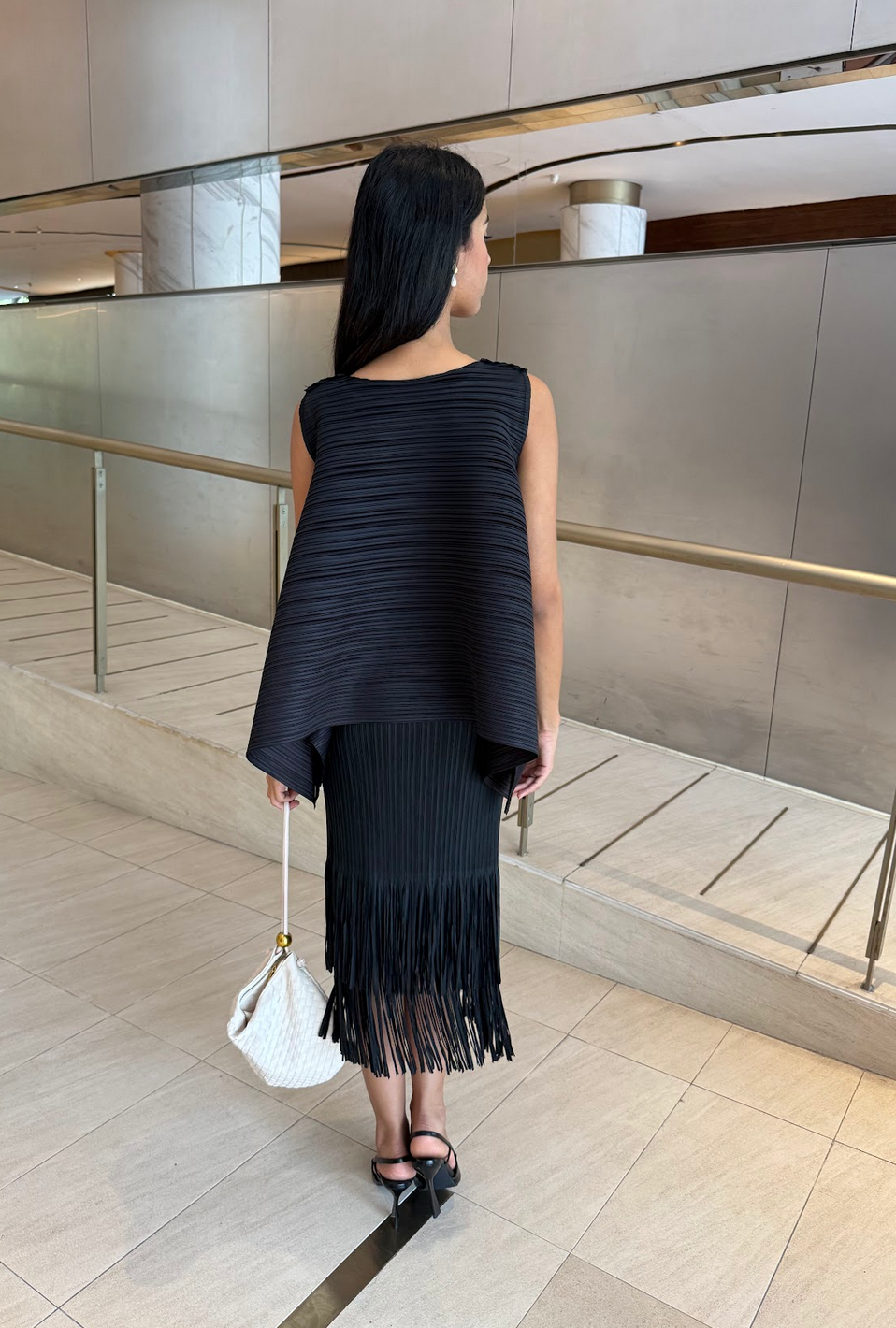 Cooling & Flattering Swirl Skirt With Elastic Waistband
