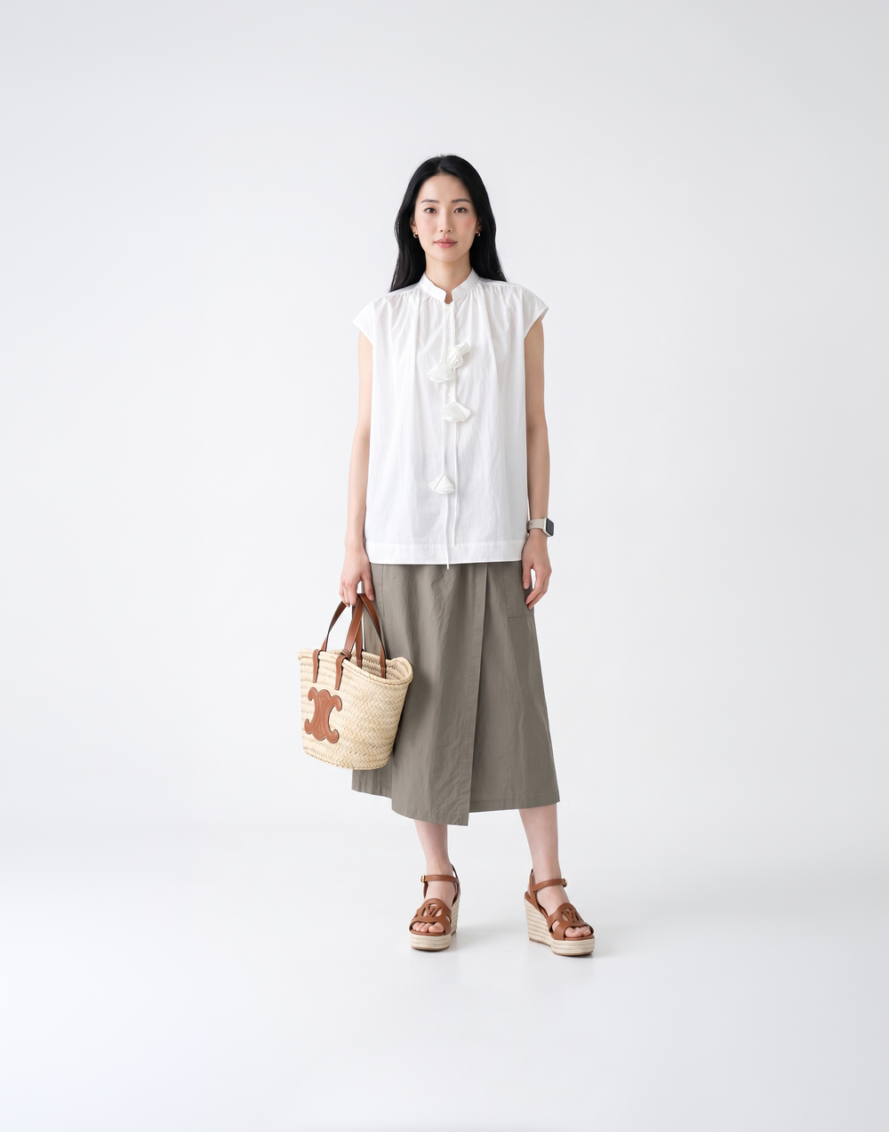 Cooling, Breathable & Stretchy Nomad Skirt With 2 Front Pockets & Elastic Waistband