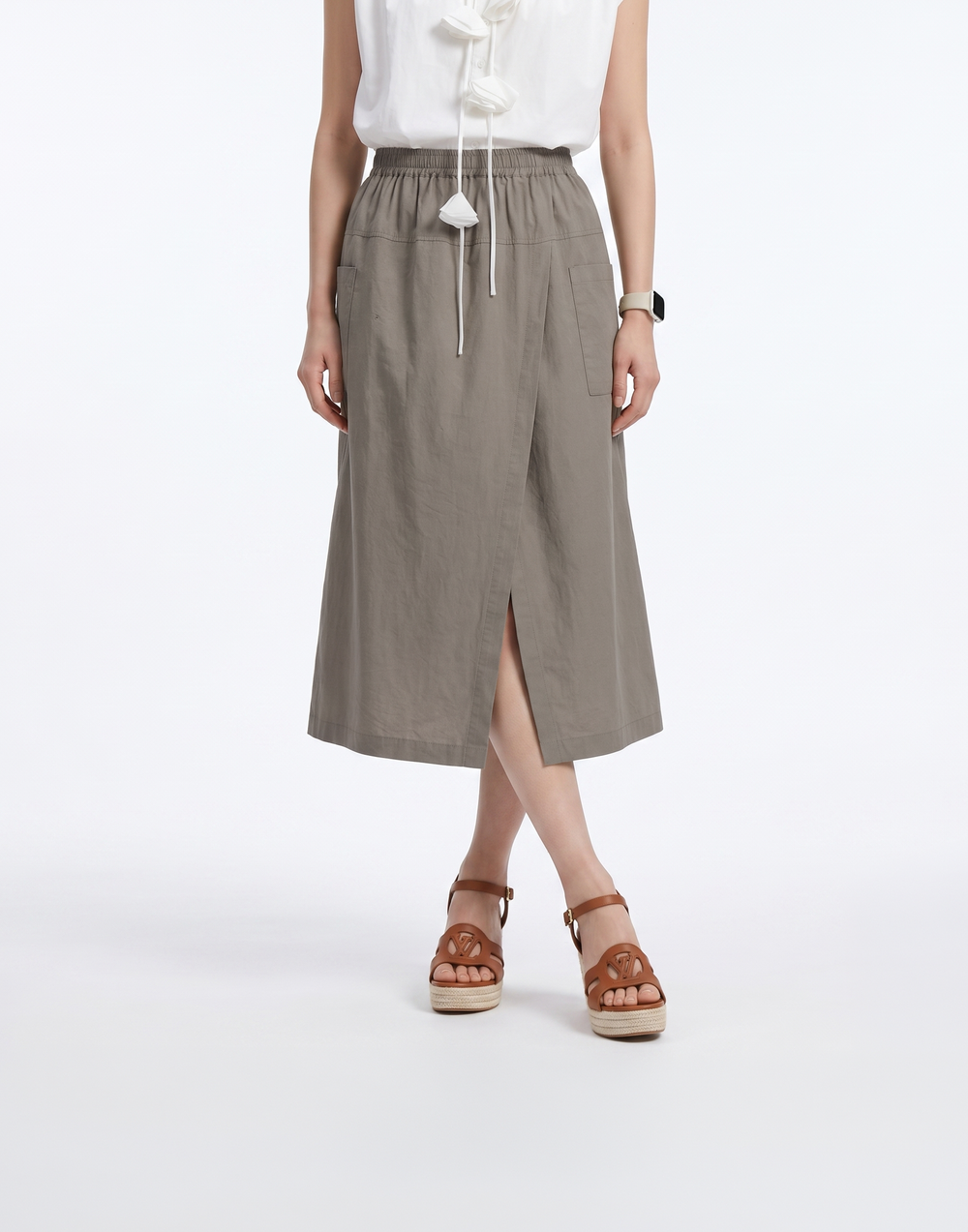 Cooling, Breathable & Stretchy Nomad Skirt With 2 Front Pockets & Elastic Waistband