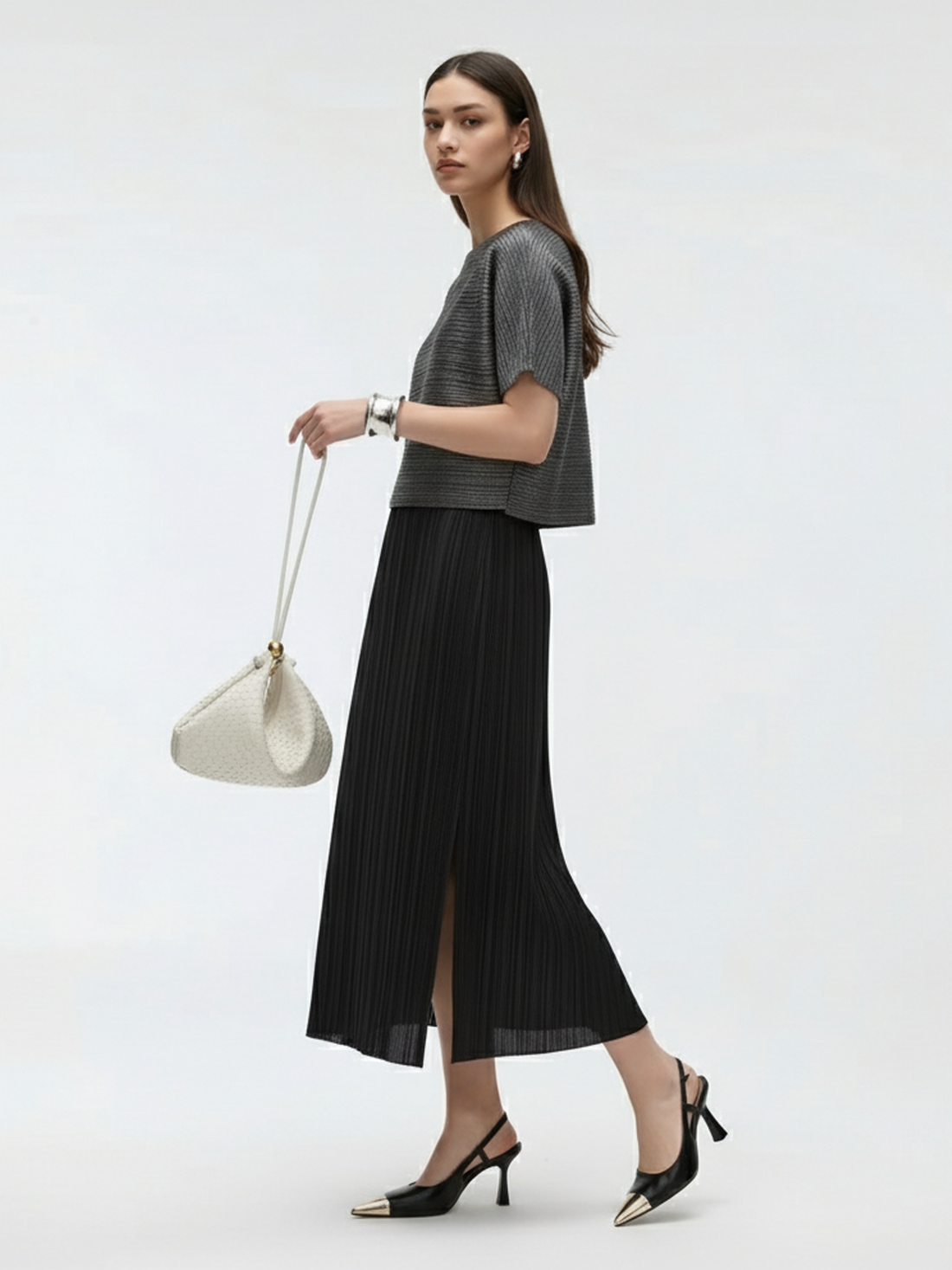 Wrinkle-Free, Cooling & Breathable Arise Skirt With Stretchable Waistline & Pockets