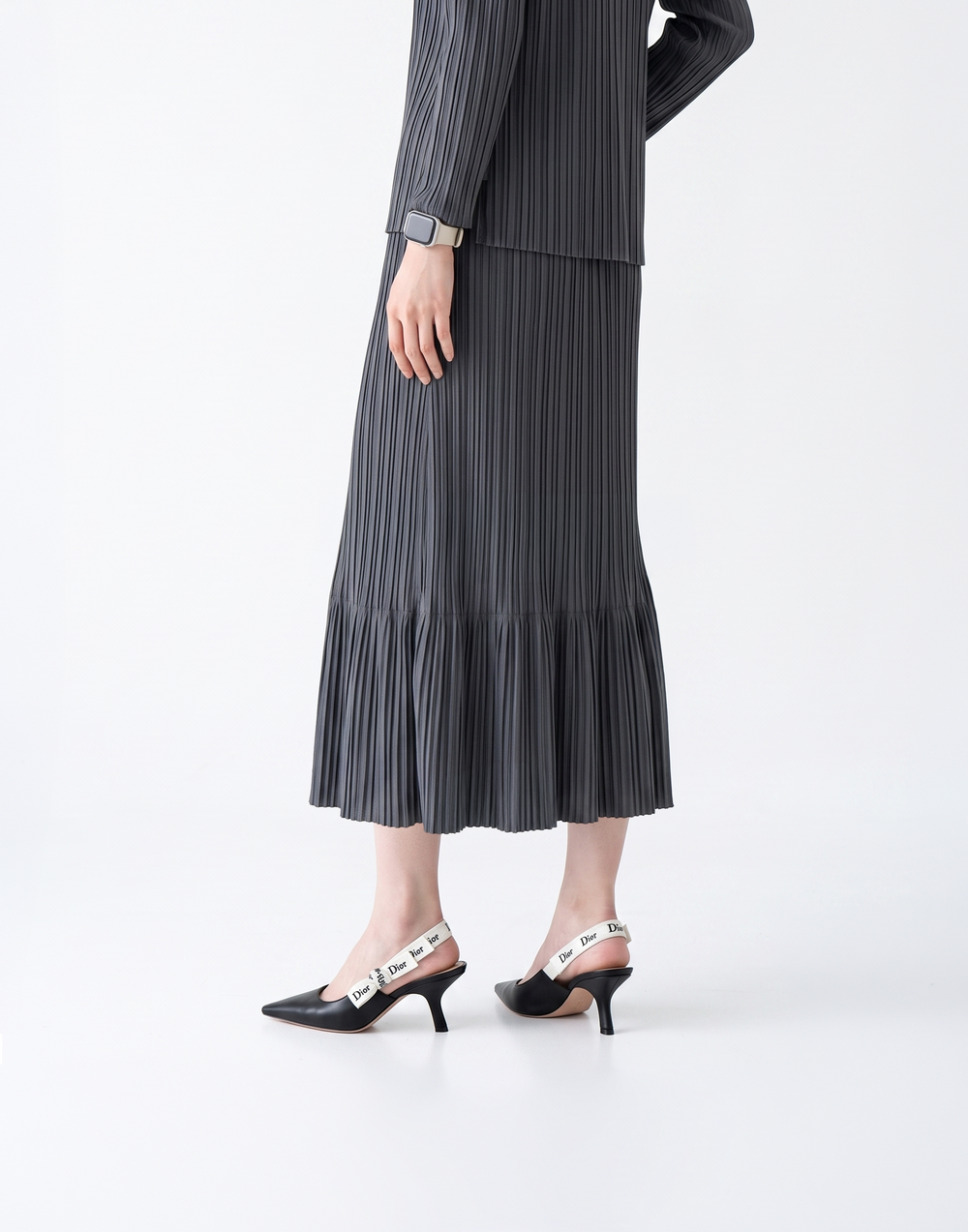 Wrinkle-Free, Cooling & Breathable Harmony Skirt With Stretchy Waistband