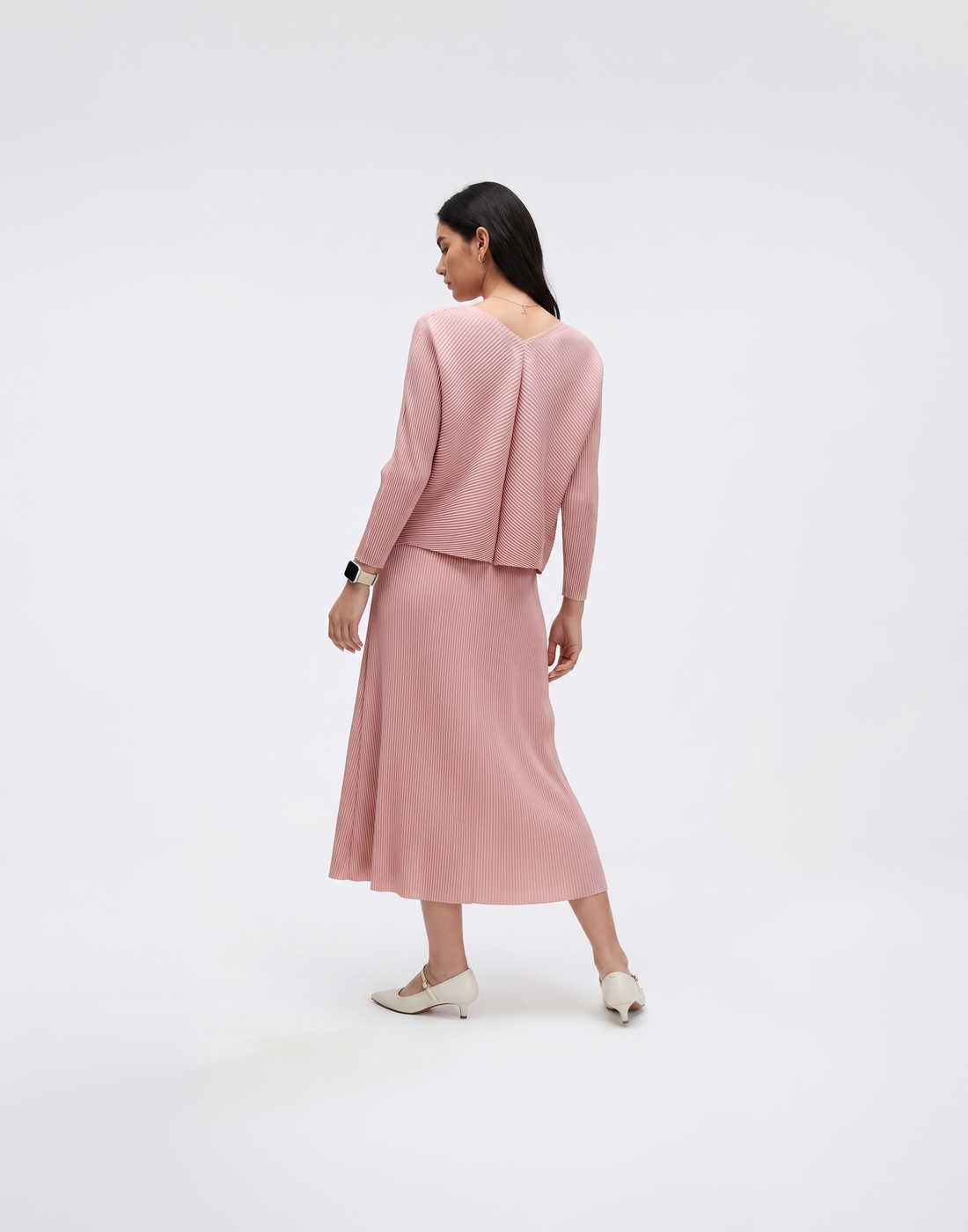 Wrinkle-Free, Cooling & Breathable With Stretchable Waistband Glide Skirt