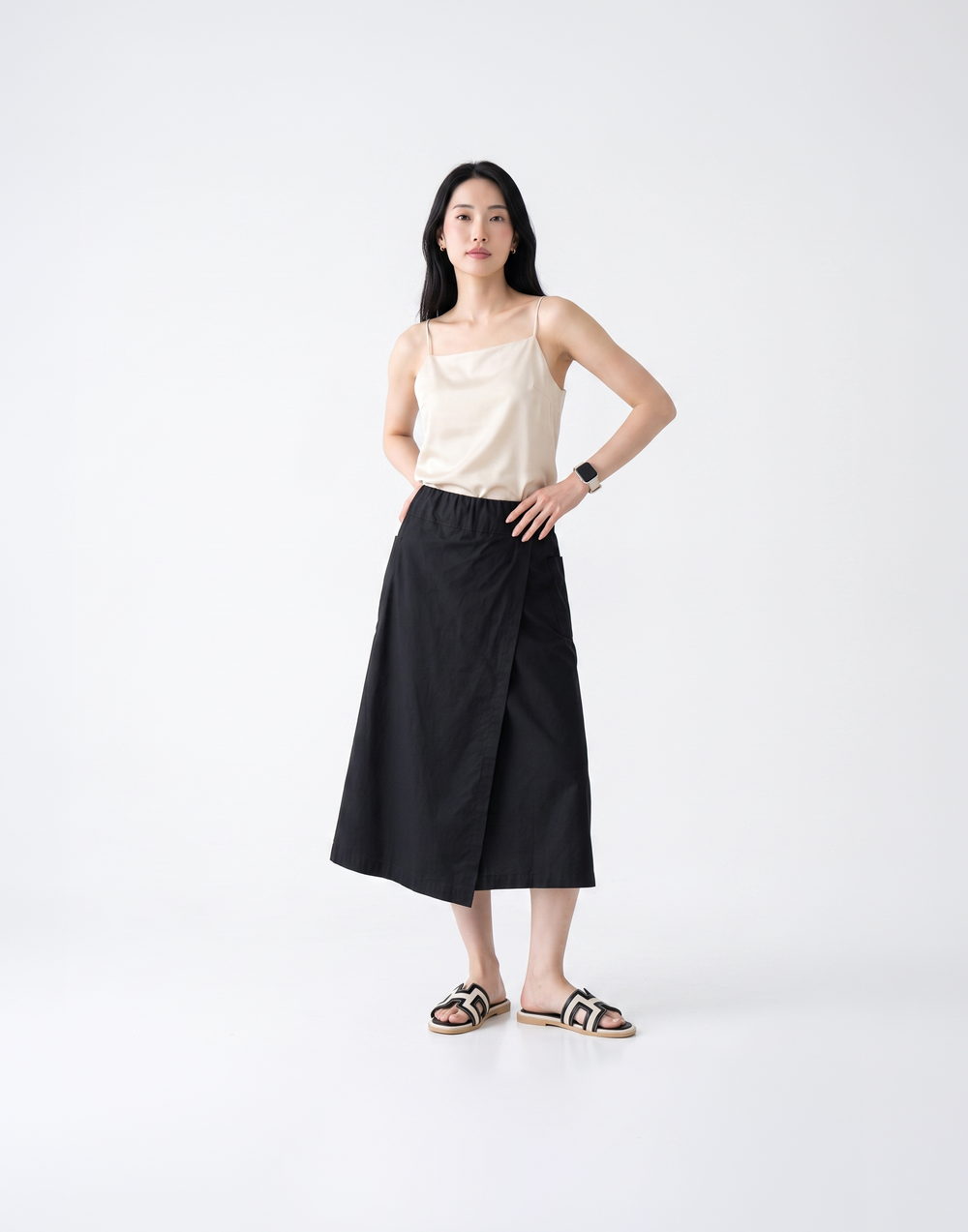 Cooling, Breathable & Stretchy Nomad Skirt With 2 Front Pockets & Elastic Waistband