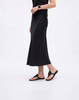 Cooling, Breathable & Crease-Free Lumi Silk Skirt With Zip