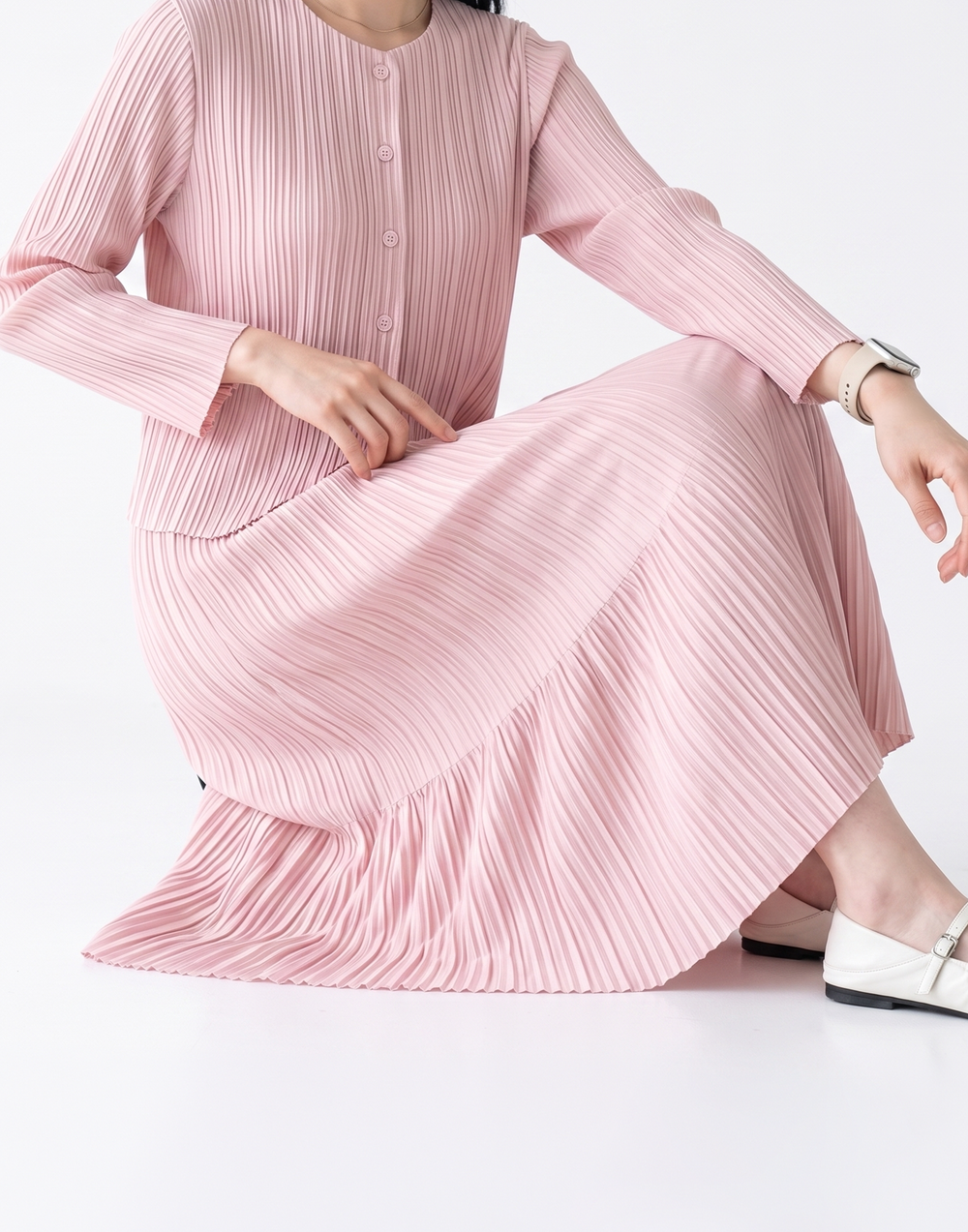 Wrinkle-Free, Cooling & Breathable Harmony Skirt With Stretchy Waistband