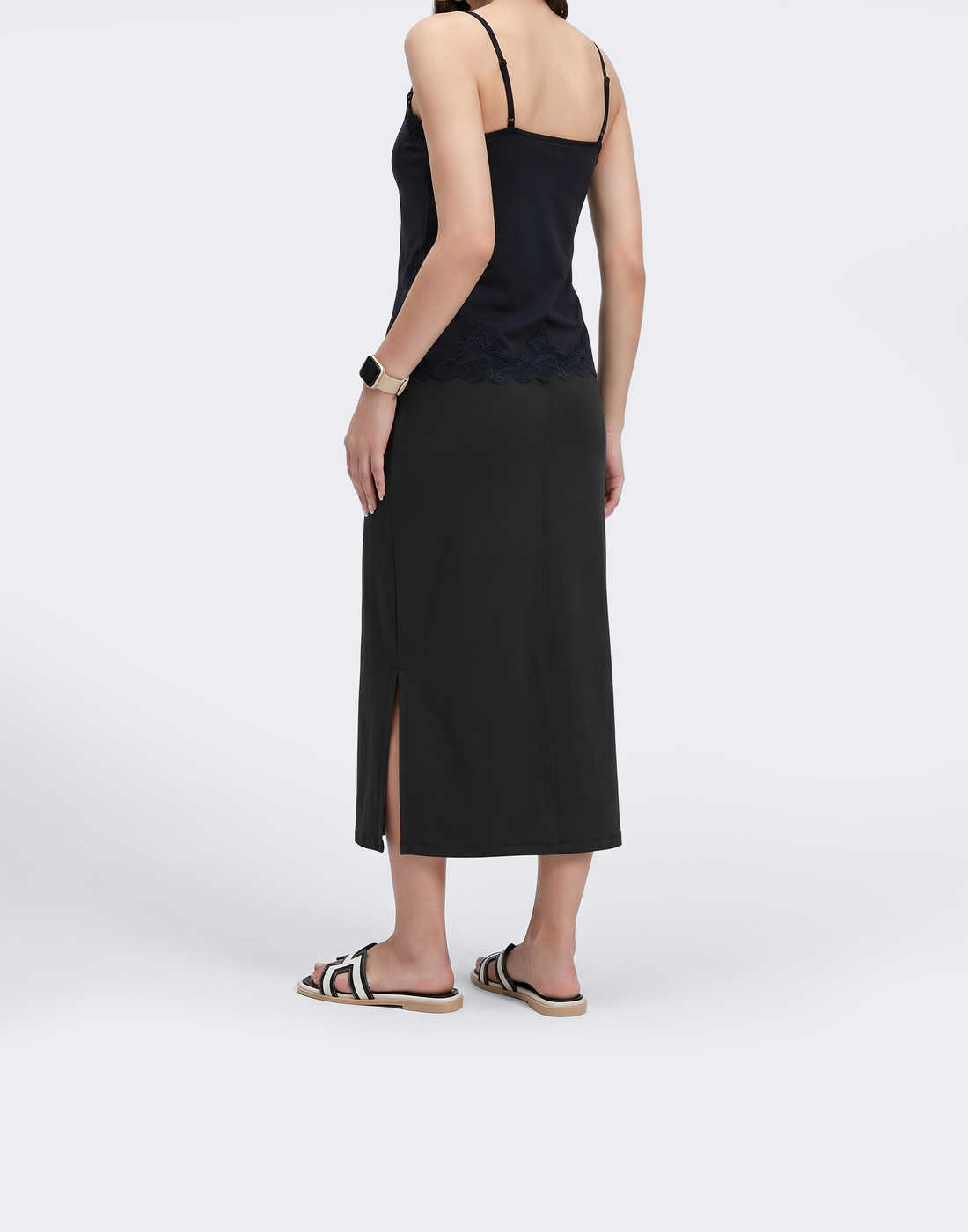 Cooling, Breathable & Buttery Soft Deluxe Skirt With Stretchable Waistband & Pockets