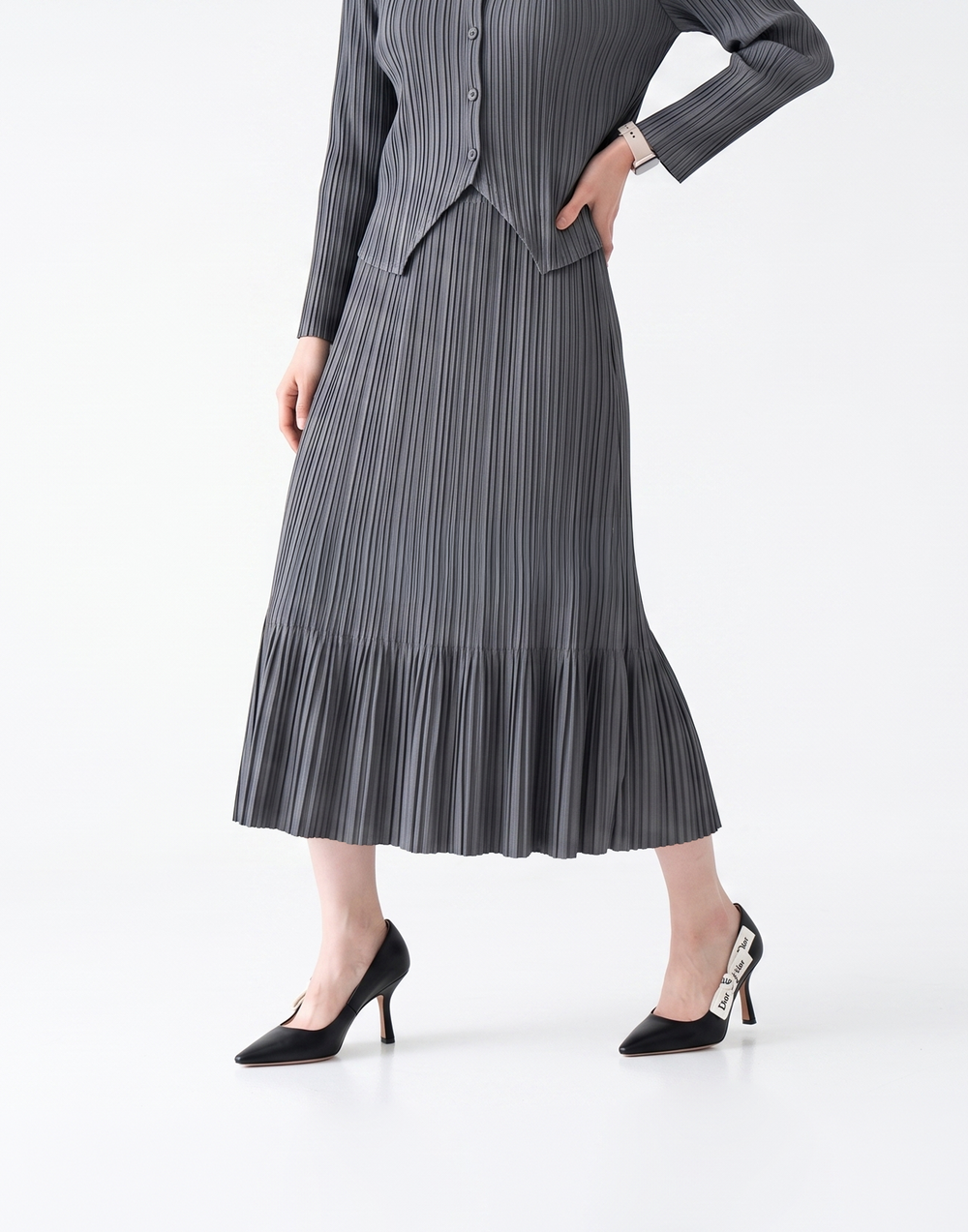 Wrinkle-Free, Cooling & Breathable Harmony Skirt With Stretchy Waistband
