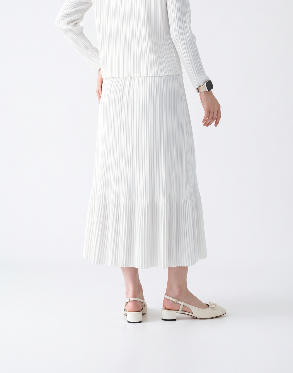 Wrinkle-Free, Cooling & Breathable Harmony Skirt With Stretchy Waistband