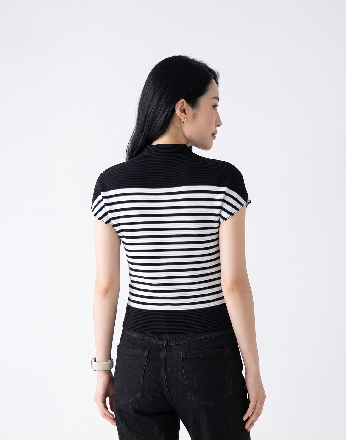 Wrinkle-Free, Cooling & Breathable Free Size Stripe Fluid Top