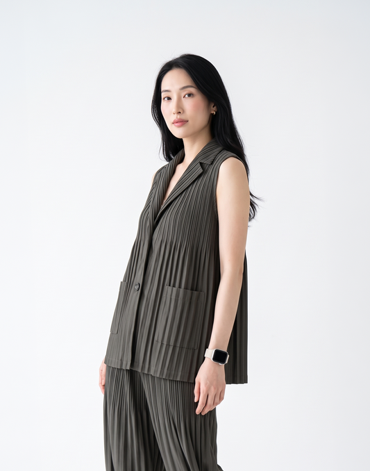 Wrinkle-Free, Cooling & Breathable Aera Free Size Top With Pockets