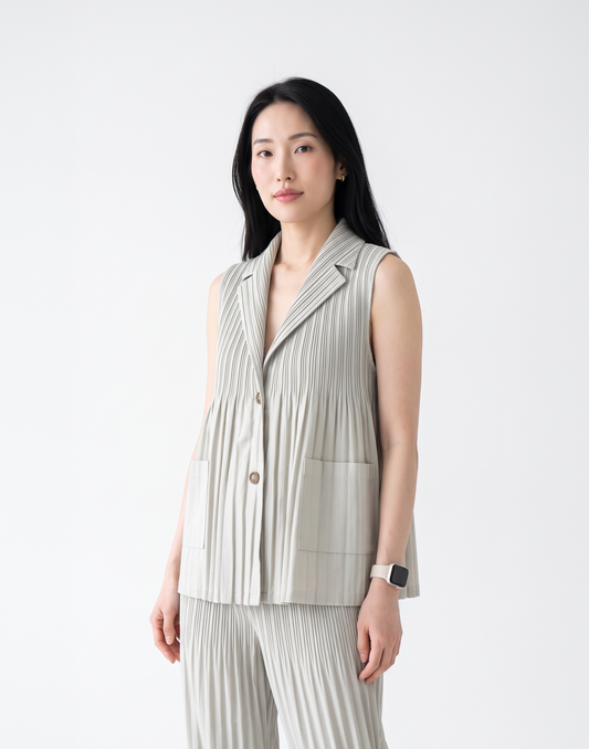 Wrinkle-Free, Cooling & Breathable Aera Free Size Top With Pockets