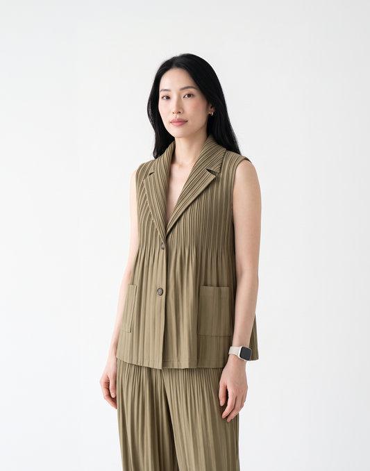 Wrinkle-Free, Cooling & Breathable Aera Free Size Top With Pockets