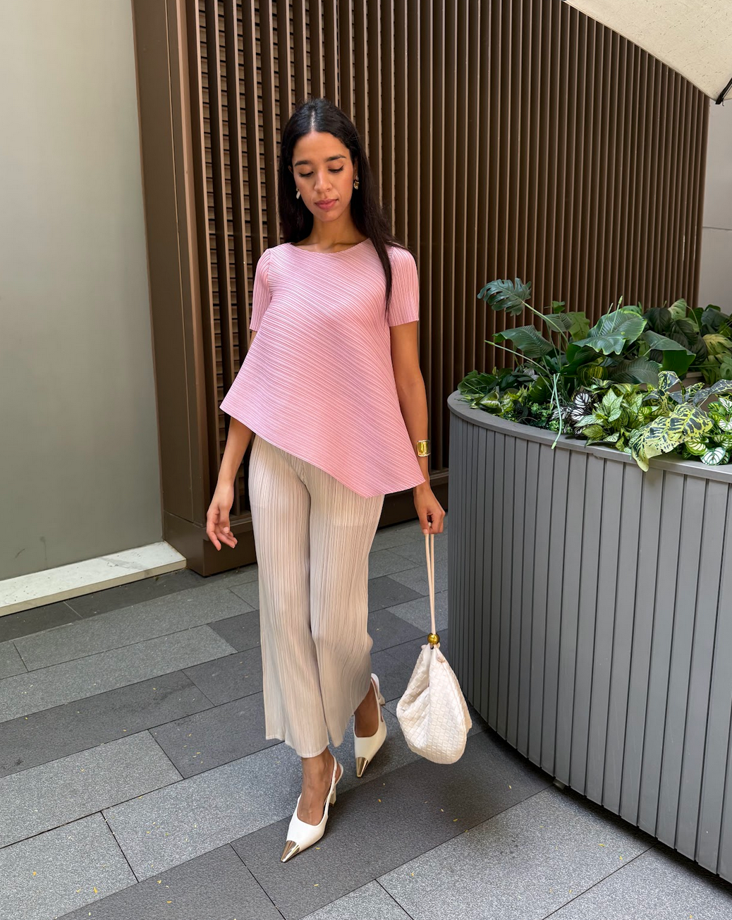 Cooling & Wrinkle-Free Breezy Top With Sleeves