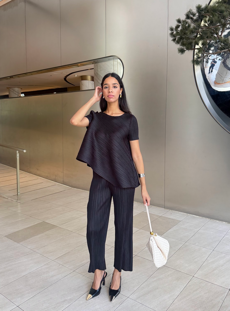 Cooling & Wrinkle-Free Breezy Top With Sleeves